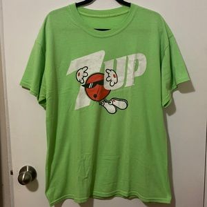Men’s Green 7up Tee - Sz. L